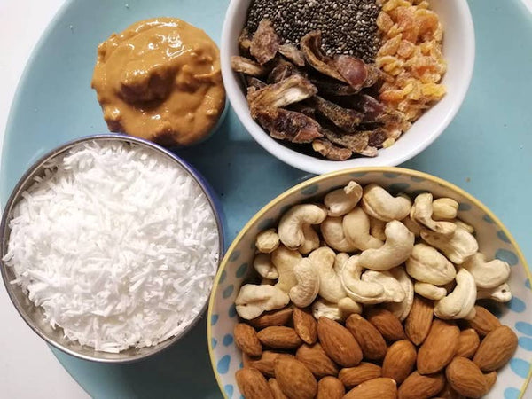 cashew-almond-apricot-bliss-balls